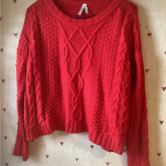 Sweater - Picture 1 of 1